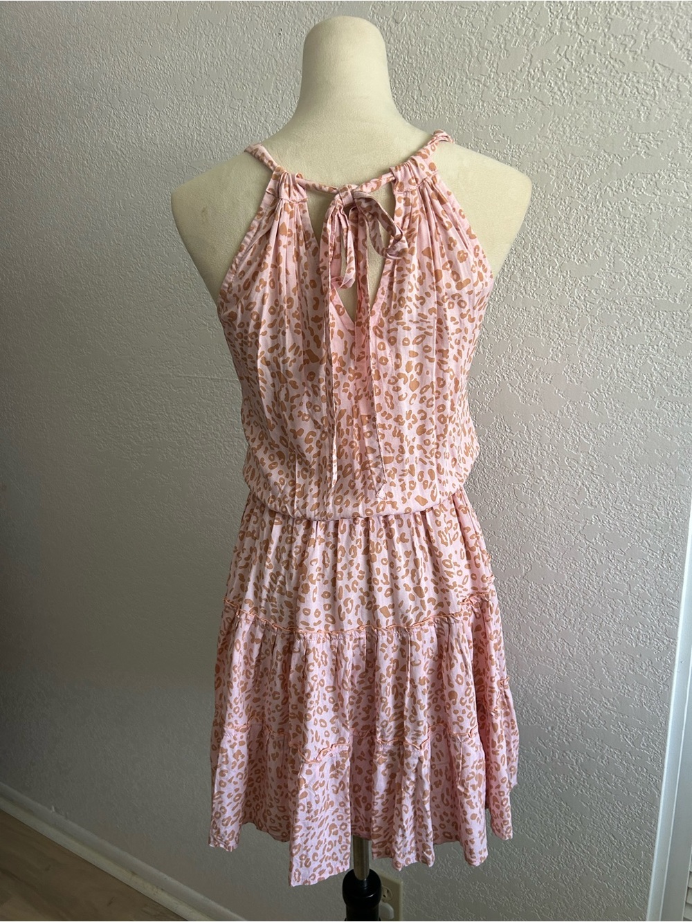 Anthropologie Beachgold Blush Pink & Tan Cheetah Print Ruffle Tiered Mini Dress - Picture 5 of 8